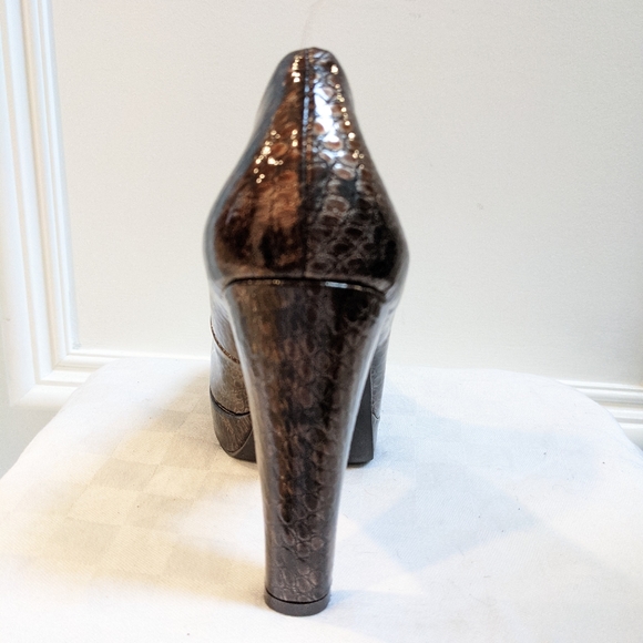 NWOT Calvin Klein heels - Picture 5 of 15